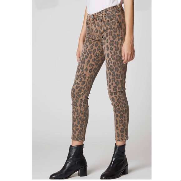 Blank NYC The Reade Crop In Catwalk Size 25 - Picture 3 of 13